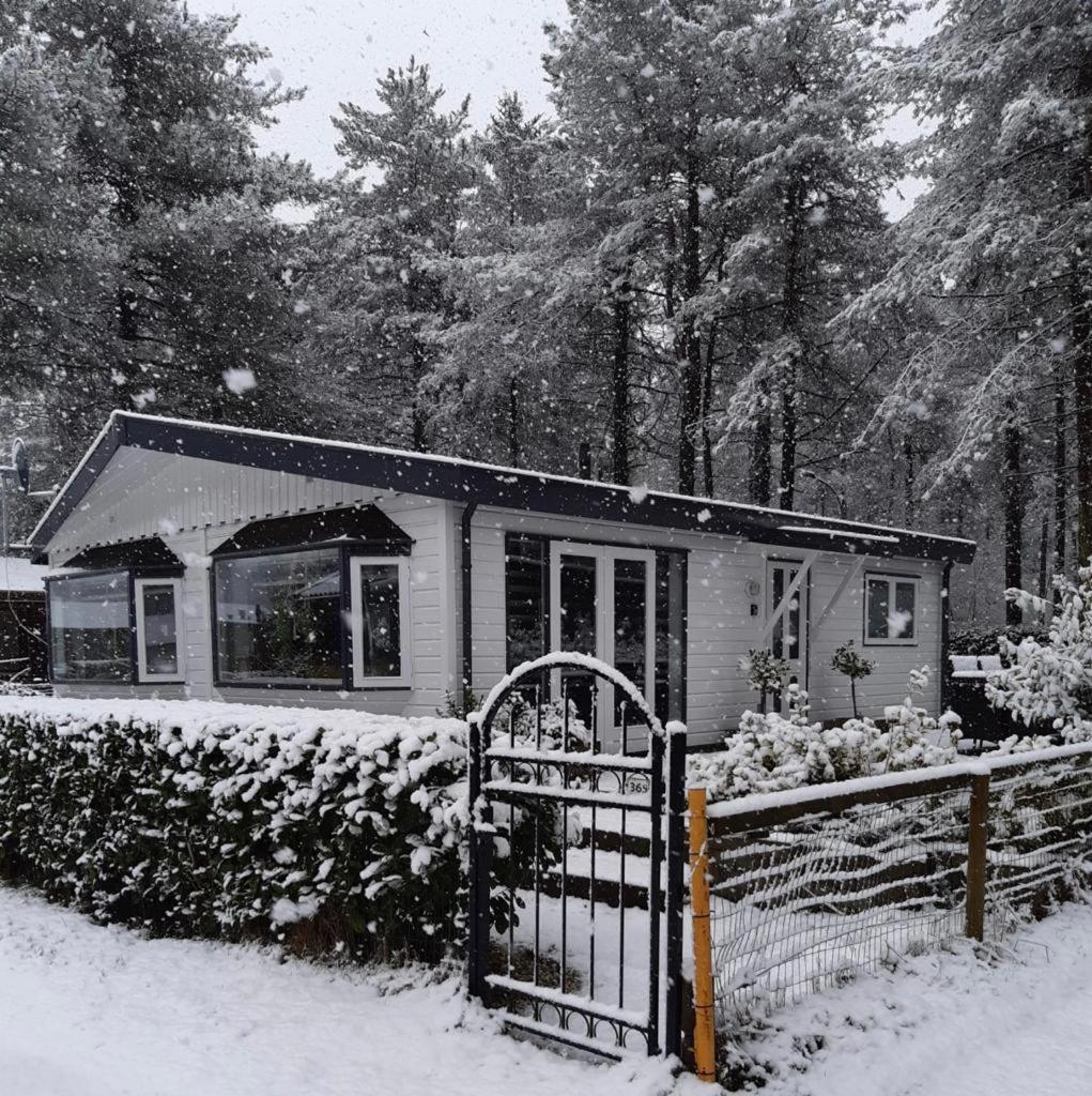 Luxe Vakantiehuis In Het Bos Overbroek Exterior foto